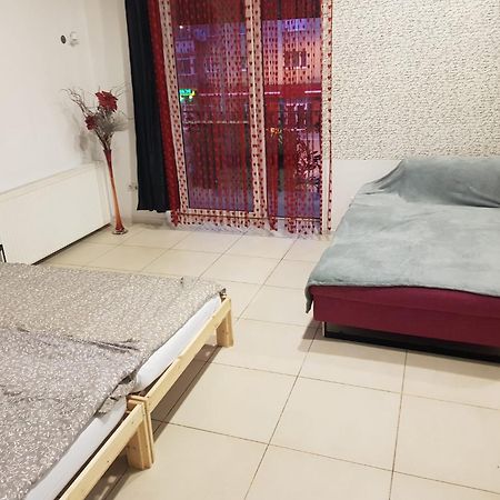 Ferienwohnung Apartament Josefin Timişoara Exterior foto