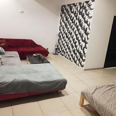 Ferienwohnung Apartament Josefin Timişoara Exterior foto
