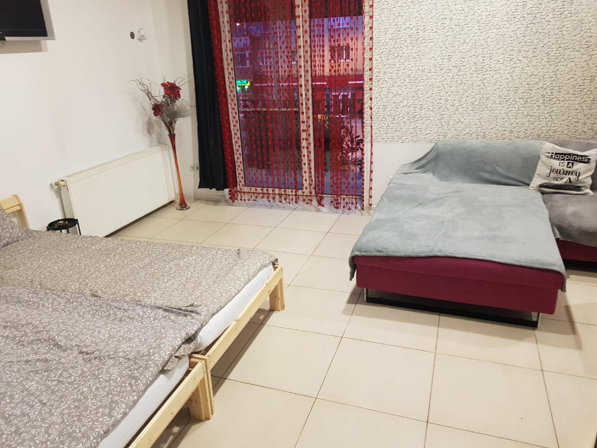 Ferienwohnung Apartament Josefin Timişoara Exterior foto